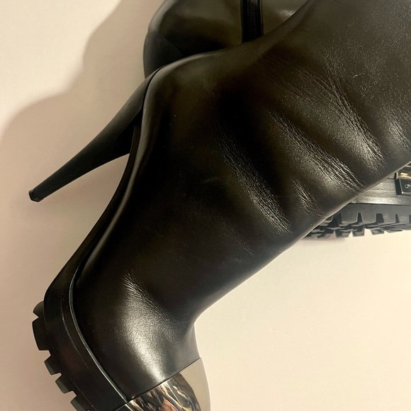 CADADEI BLACK SILVER TIP BOOTIES 6.5 - Picture 7 of 7